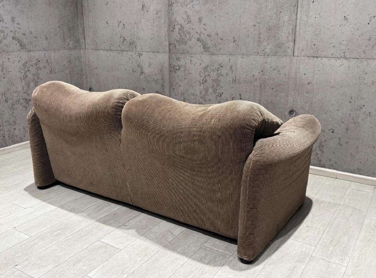 Vico Magistretti Maralunga sofa Cassina, Italija - nuotraukos Nr. 9