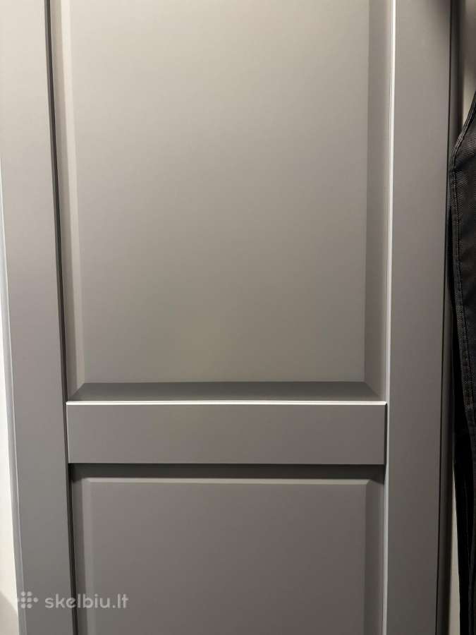 Ikea spintos duris