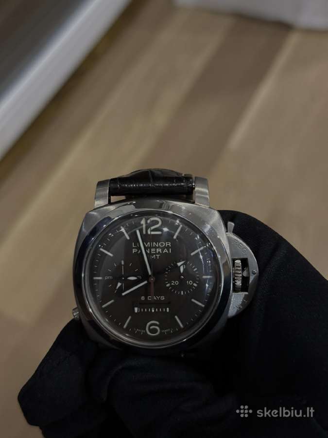 Panerai Luminor Gmt