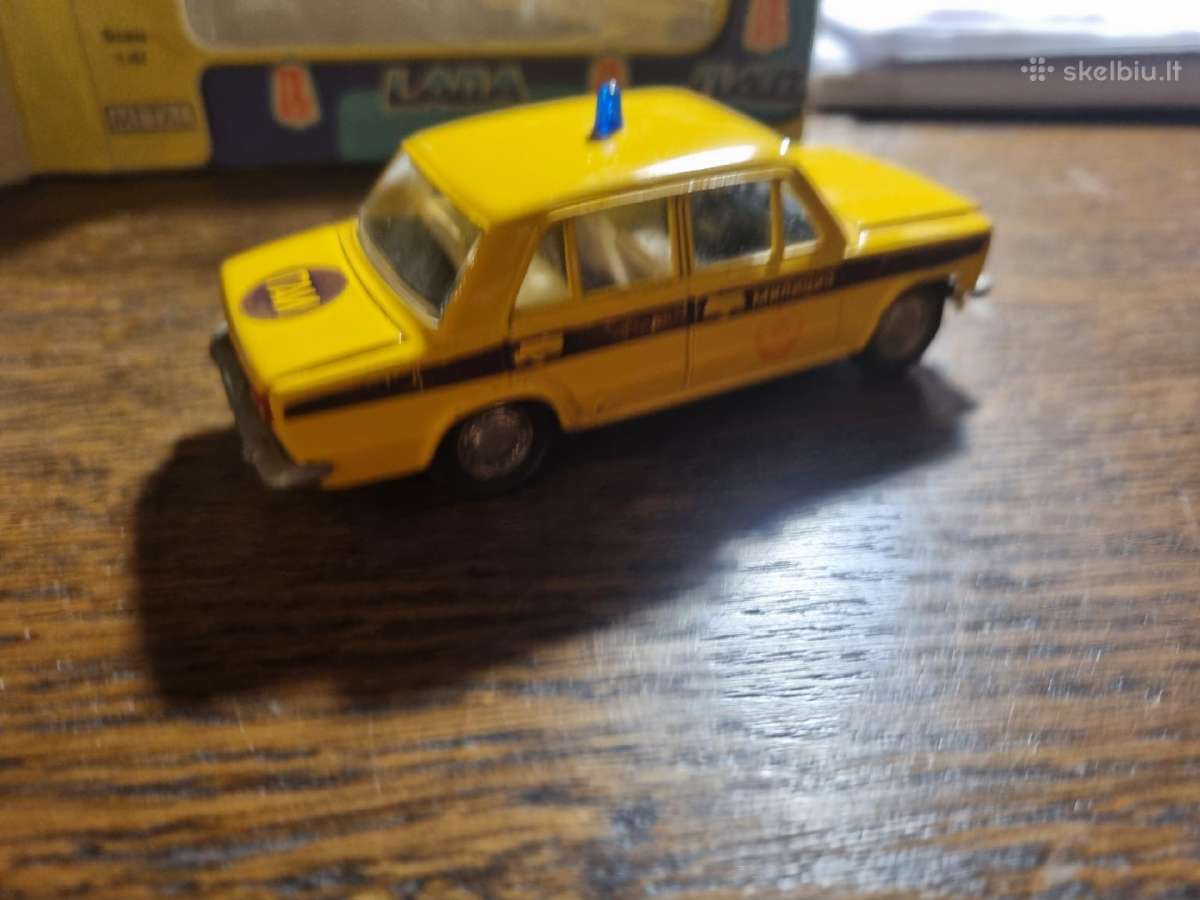 Ussr 1/43 lada 2101 A17 milicija - nuotraukos Nr. 2