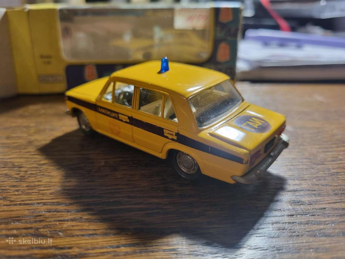 Ussr 1/43 lada 2101 A17 milicija - nuotraukos Nr. 3
