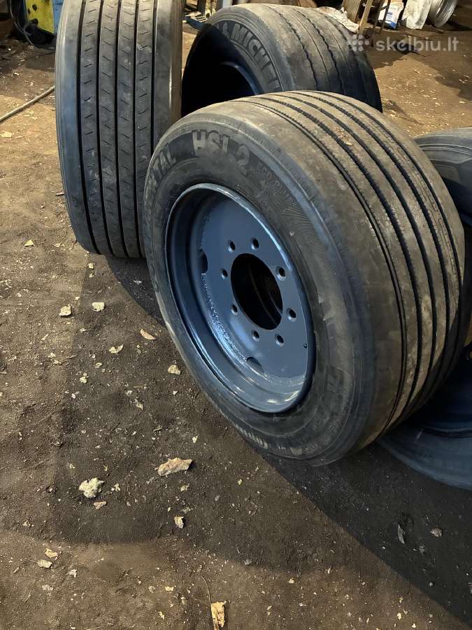 Perdaryti furiniai ratai priekaboms