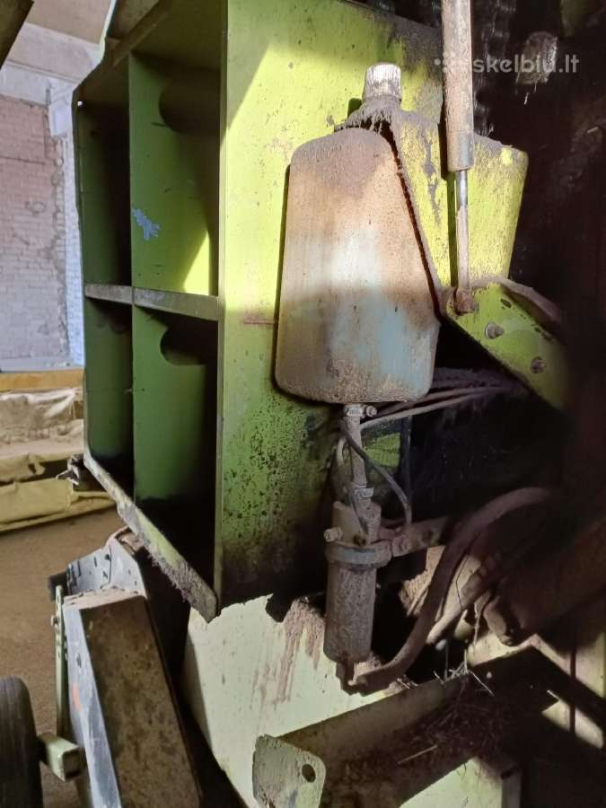 Presas Claas Rollant 240 - nuotraukos Nr. 6