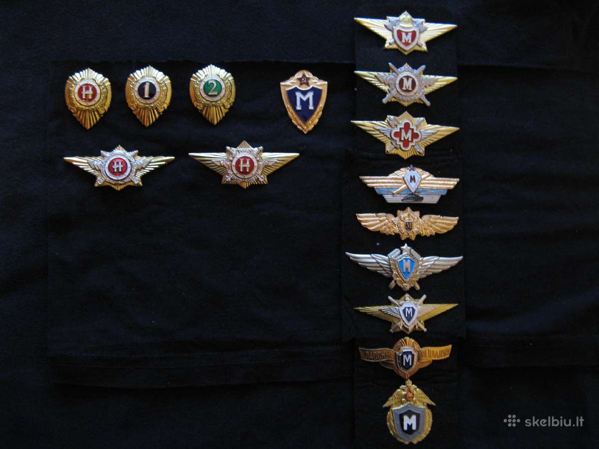 Ženklai " Master ","Nastavnik".