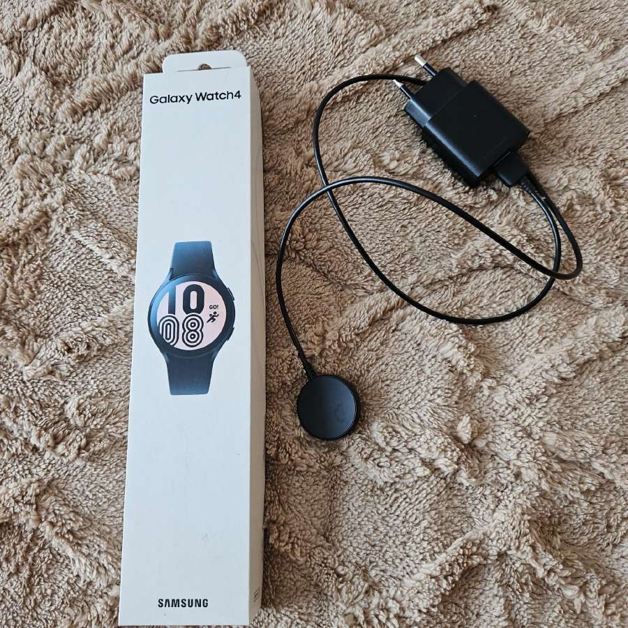 Samsung galaxy watch4 laikrodis