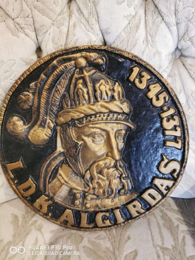 Bareljiefas Algirdas