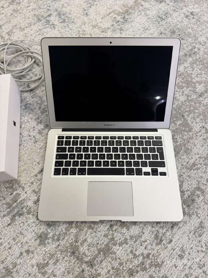 Apple MacBook Air 13 - nuotraukos Nr. 2