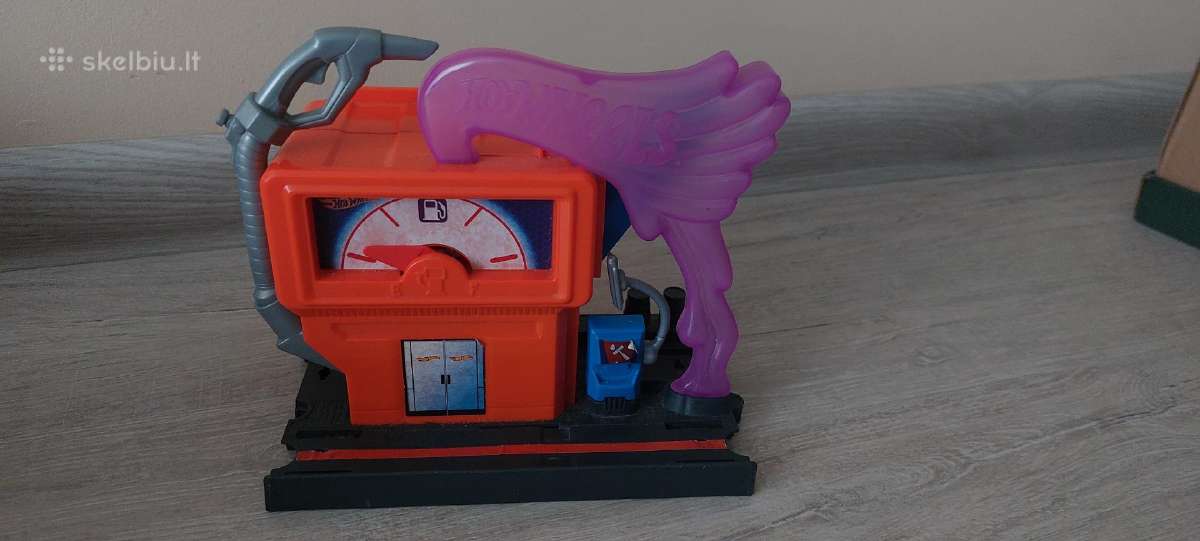 Hot wheels trasos papildymas