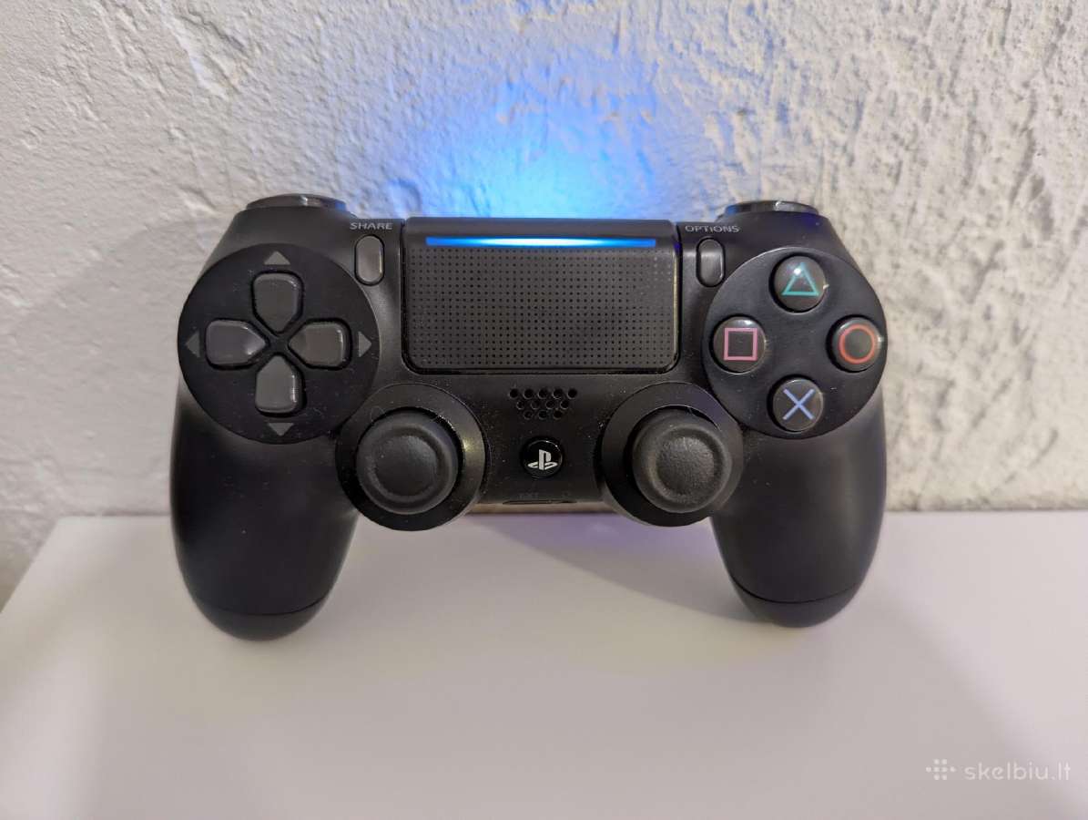 Ps 4 originalus pultelis