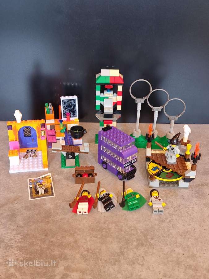 Parduodu Lego Harry Potter rinkinių kolekciją 2001