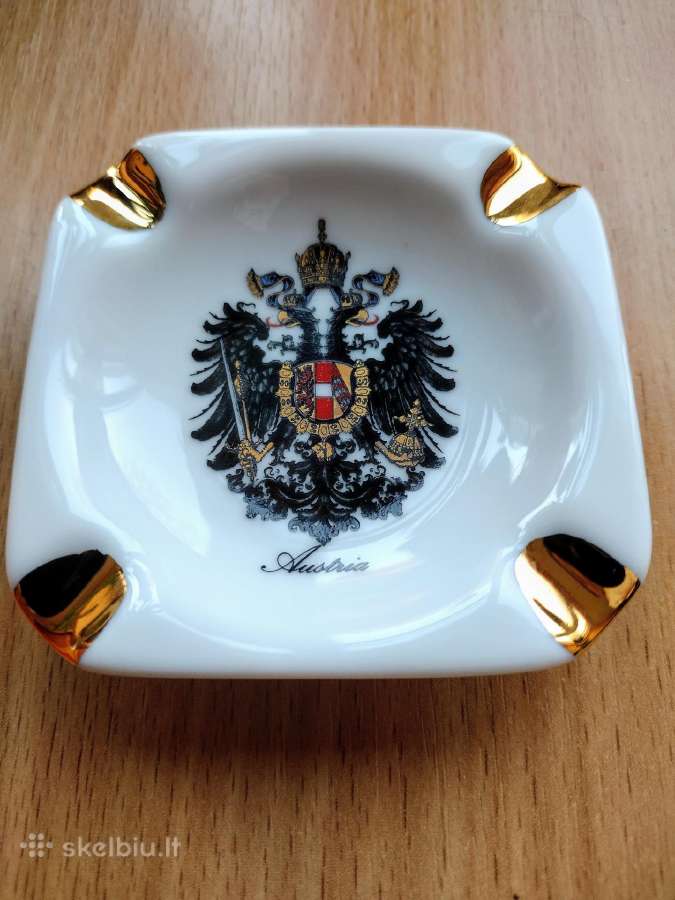 Porcelianinė retro peleninė - nuotraukos Nr. 4