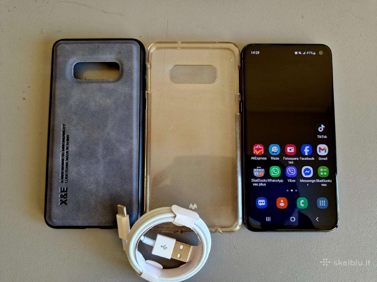 Galaxy S10e