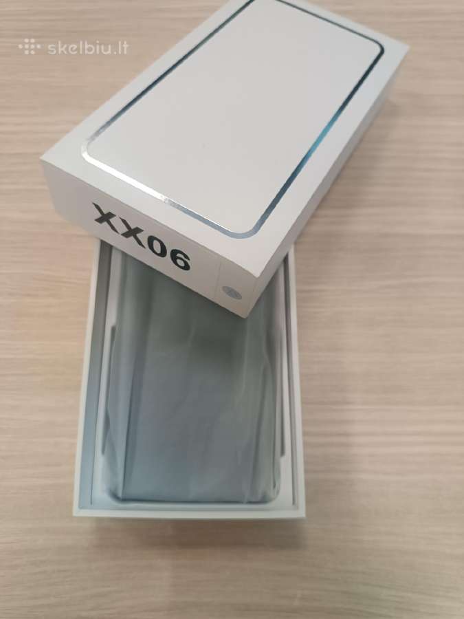 Naujas mobilus telefonas