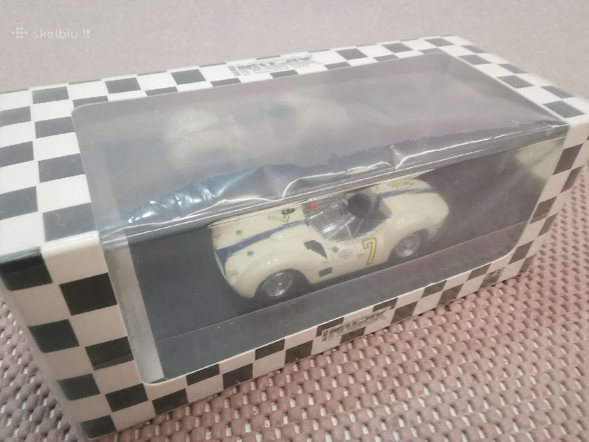 1:43 Lenktyninių Automobilių Modeliai - nuotraukos Nr. 11