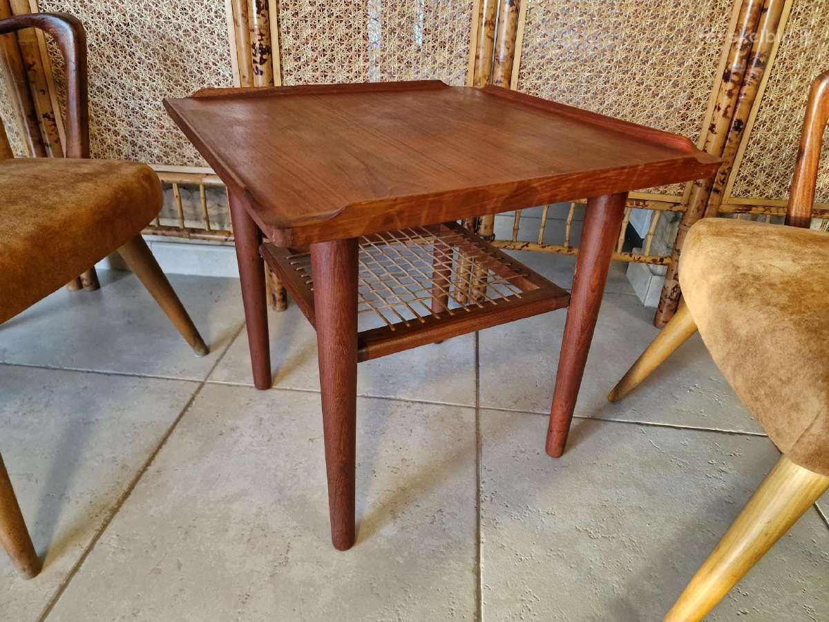Vintažinis mid century tikmedžio kavos staliukas - nuotraukos Nr. 2