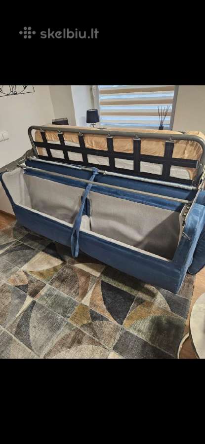 Itališka dvivietė sofa ir pufas - nuotraukos Nr. 4