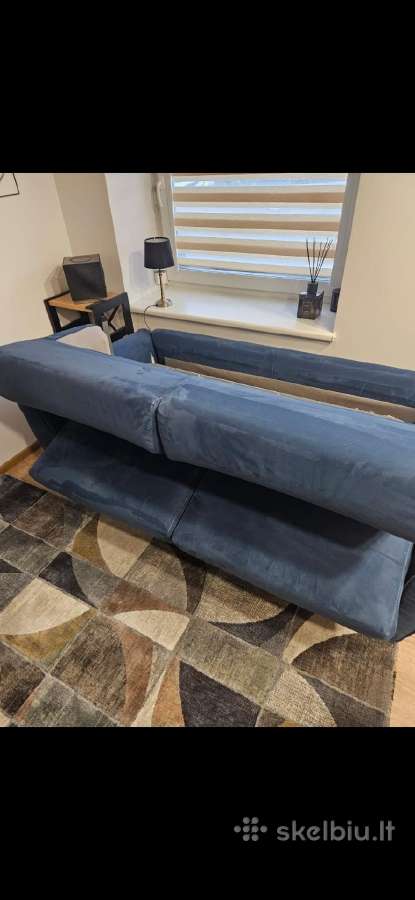 Itališka dvivietė sofa ir pufas - nuotraukos Nr. 5