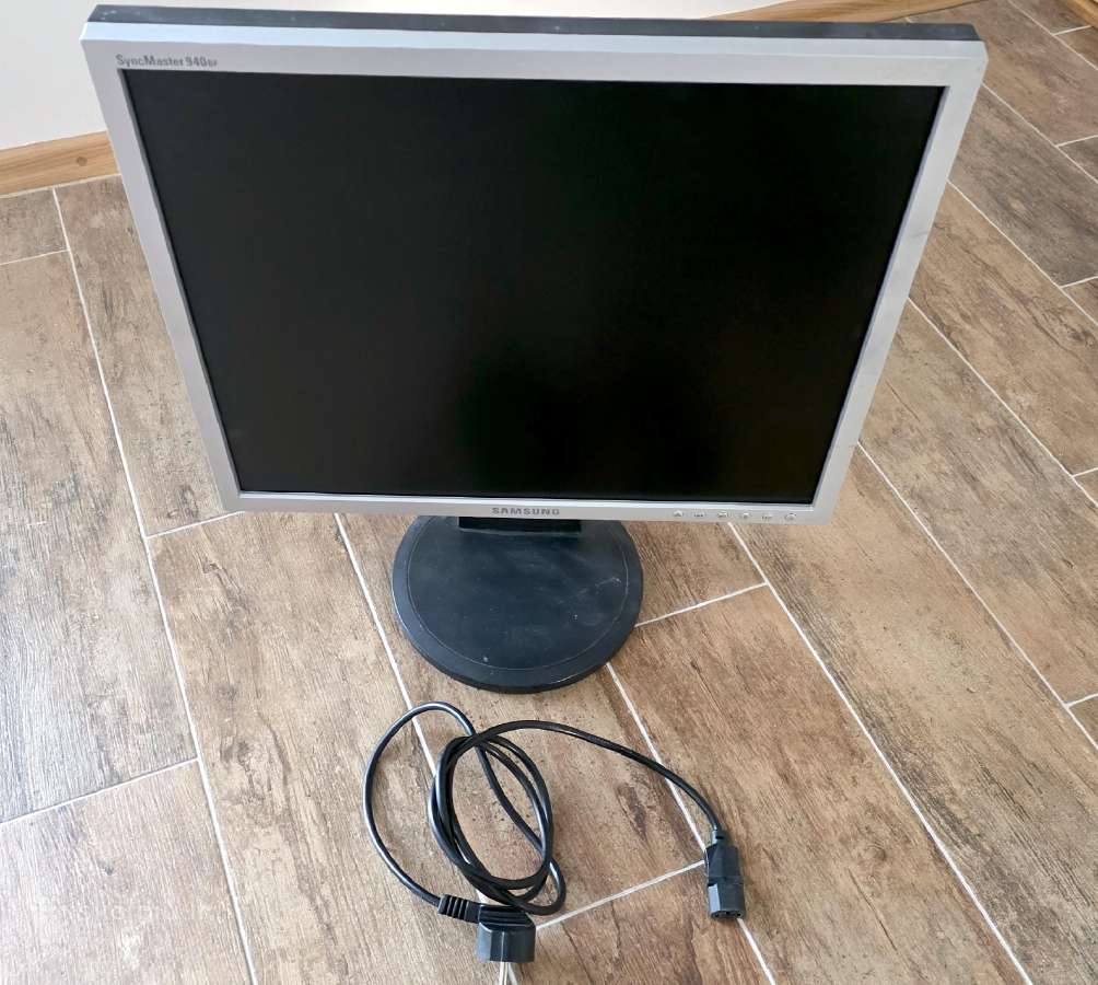 Samsung 940bf (19“,dvi-i, Hdmi, Vga)