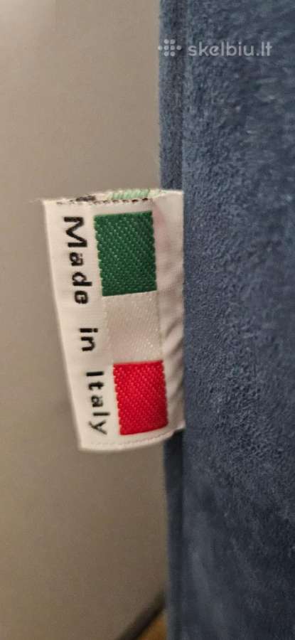 Itališka dvivietė sofa ir pufas - nuotraukos Nr. 6