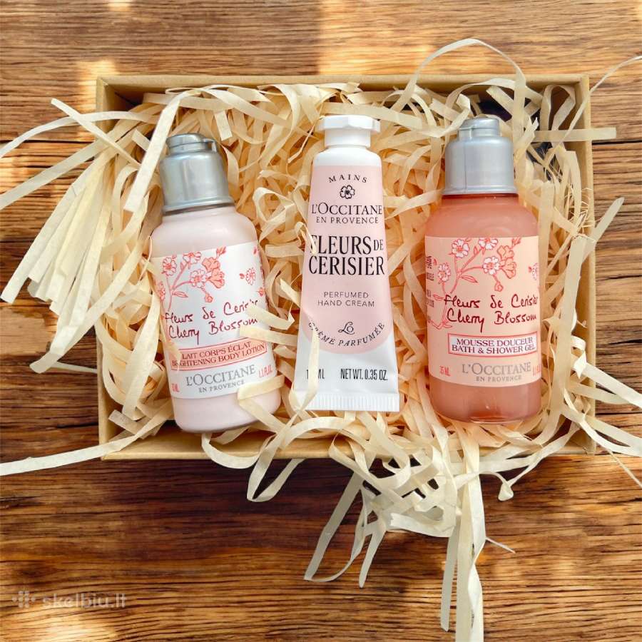 Loccitane cheery blossoms rinkinys