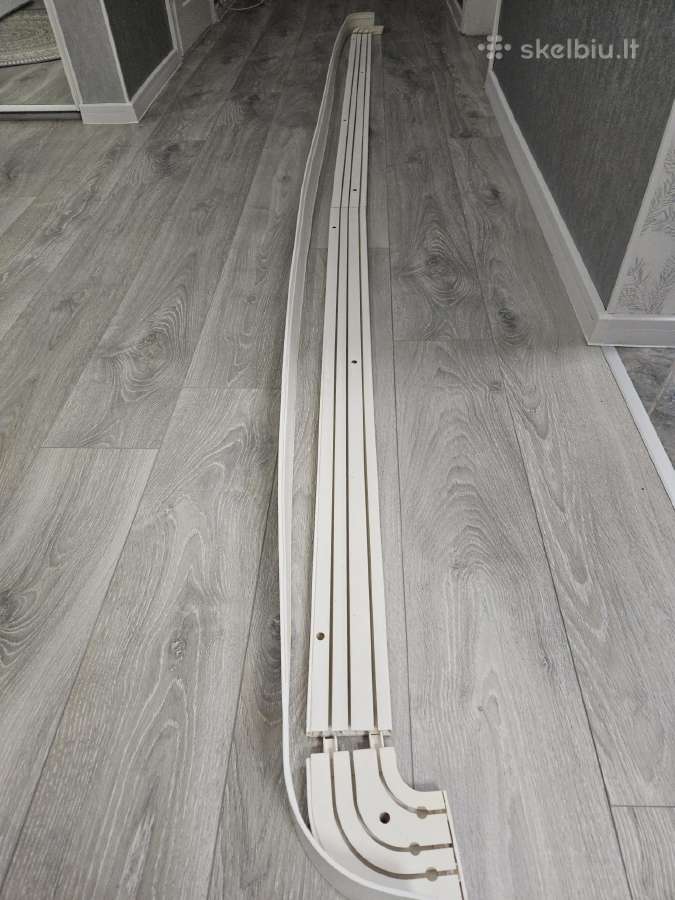 Lubiniai užuolaidų bėgeliai