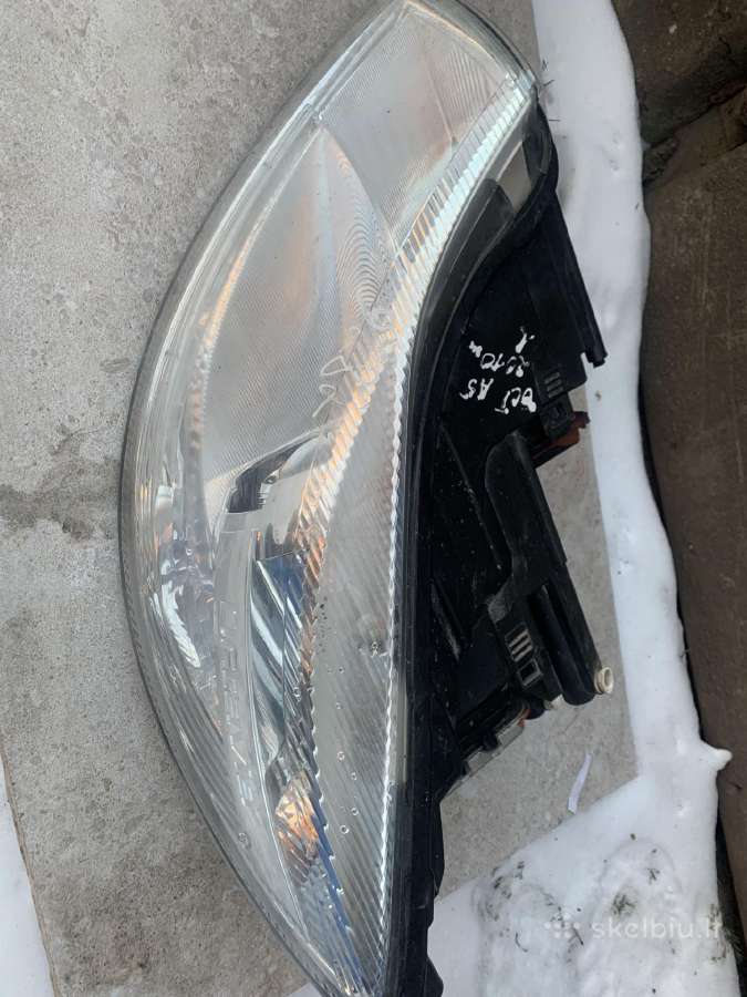 Škoda Oktavija Priekinė kairė xsenon fara - nuotraukos Nr. 2