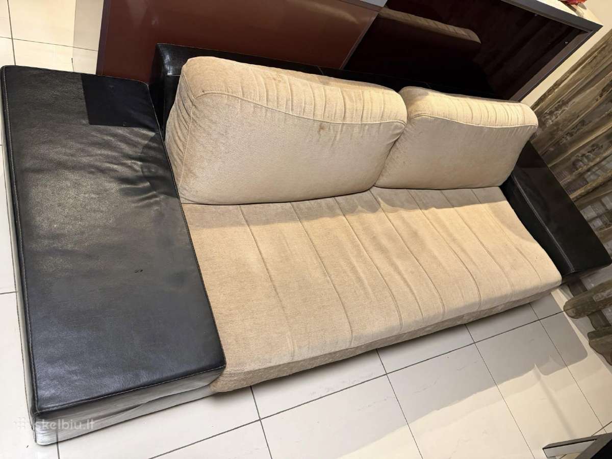 Sofa su miegama funkcija ir pufiku - nuotraukos Nr. 3