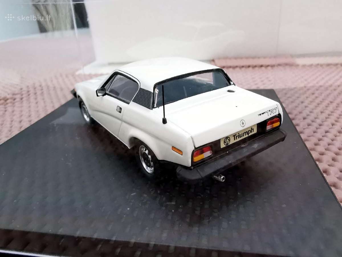 1:43 Angliškų (D.) Automobilių Modeliai - nuotraukos Nr. 20