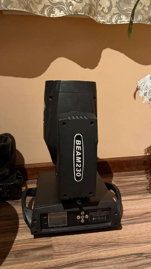 Beam 230w Sharpy 7r 4 vnt
