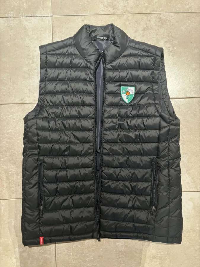 Hummel vyriška dygsniuota liemenė