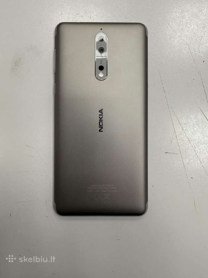 Nokia 8