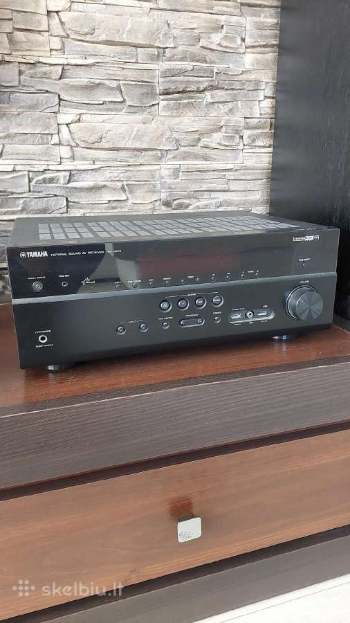 Yamaha Receiver Rx-v673