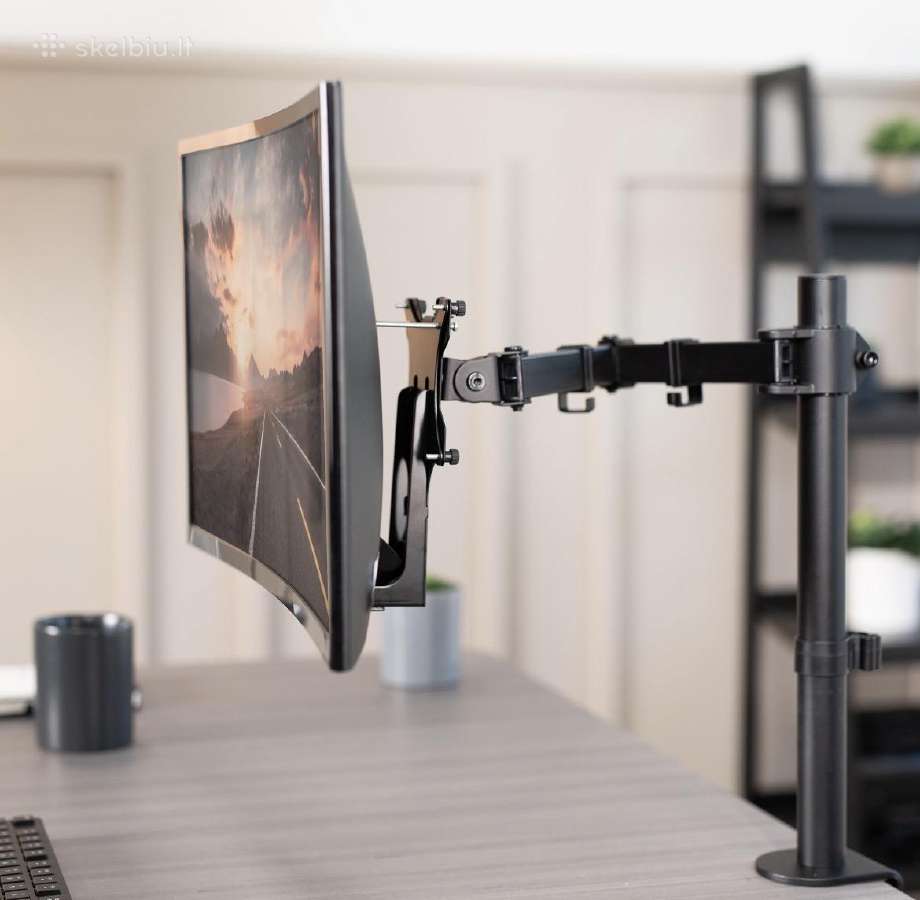 Samsung Wqhd 32" 144hz lenktas monitorius