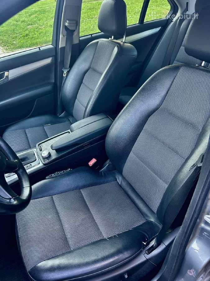 Parduodu Mercedes-benz C220 - nuotraukos Nr. 9