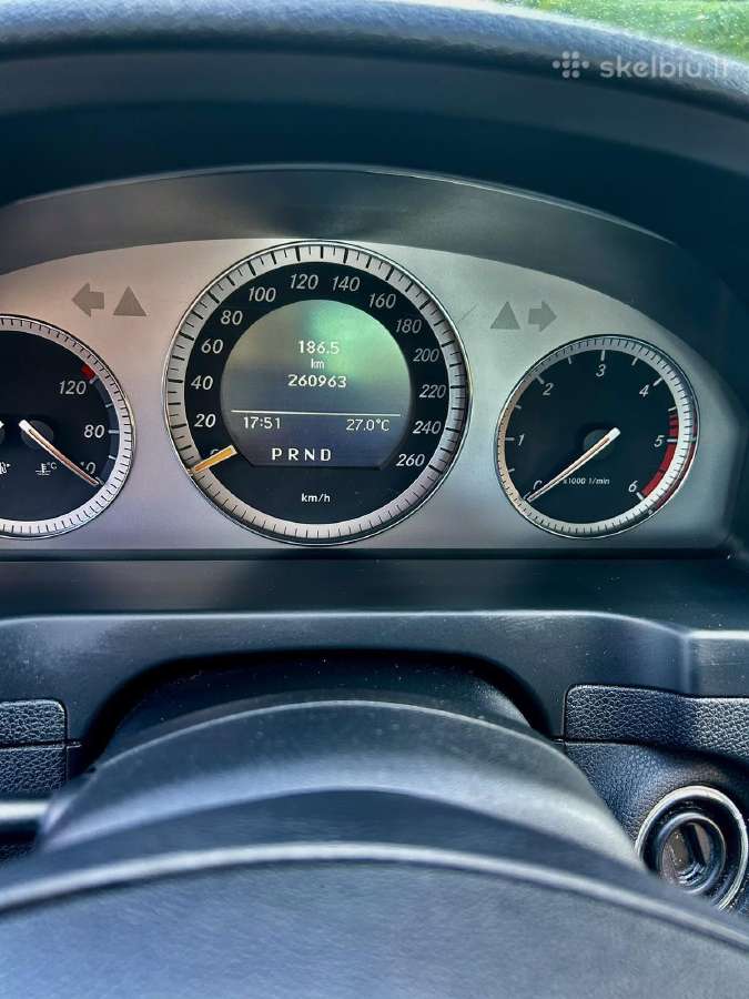 Parduodu Mercedes-benz C220 - nuotraukos Nr. 10