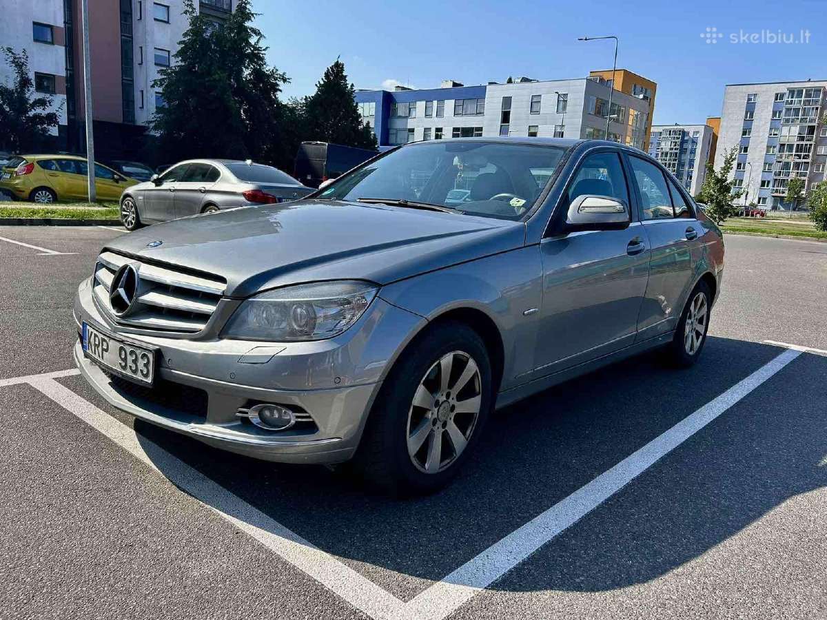 Parduodu Mercedes-benz C220 - nuotraukos Nr. 2