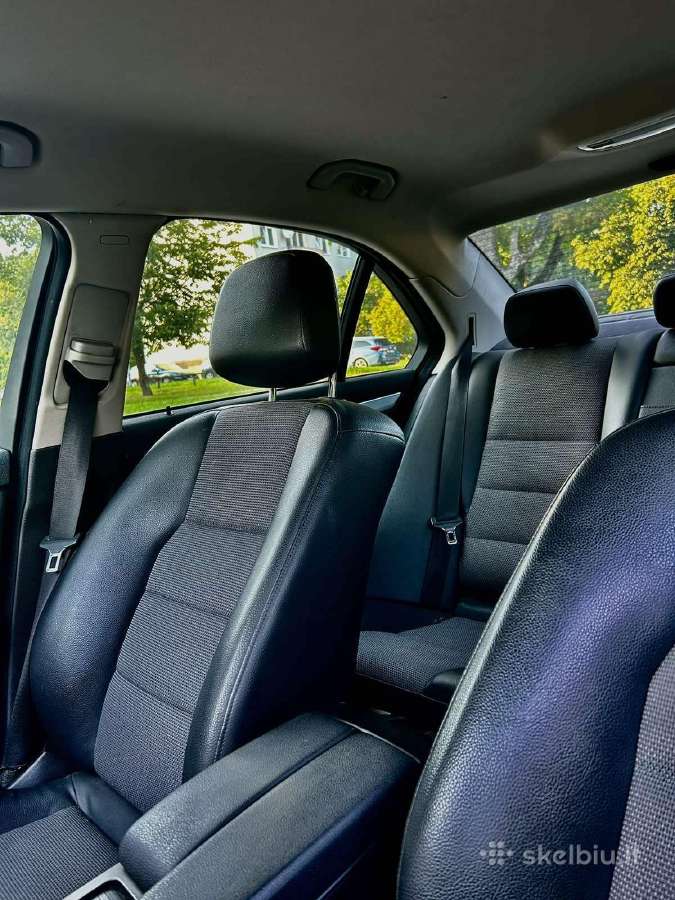 Parduodu Mercedes-benz C220 - nuotraukos Nr. 13