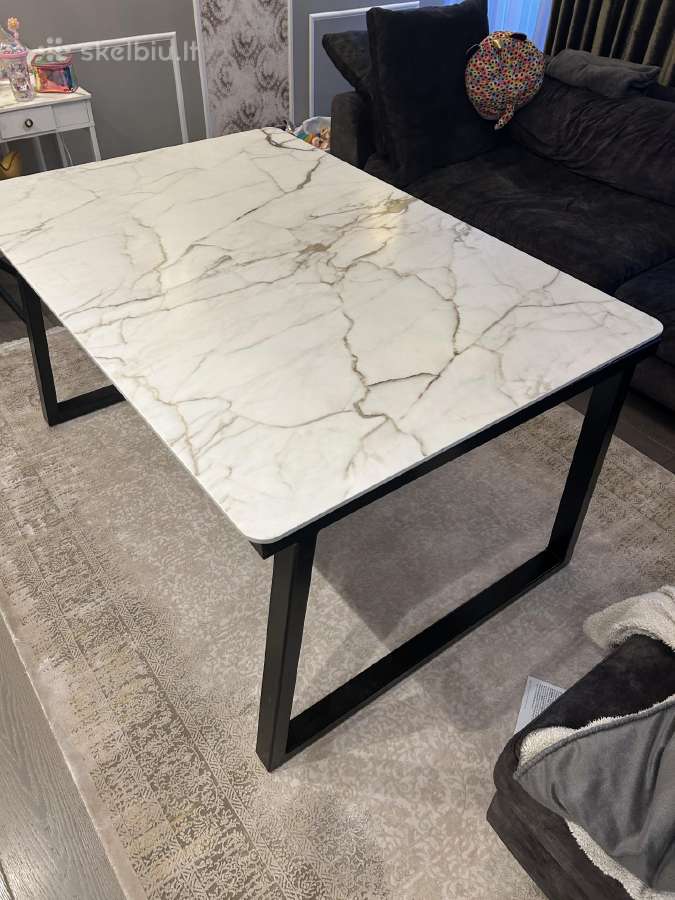 Valgomasis stalas 150x100