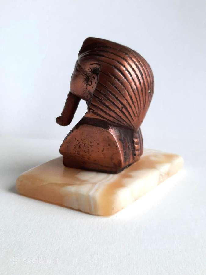 Egipto faraono skulpturele (varis,bronza) - nuotraukos Nr. 4