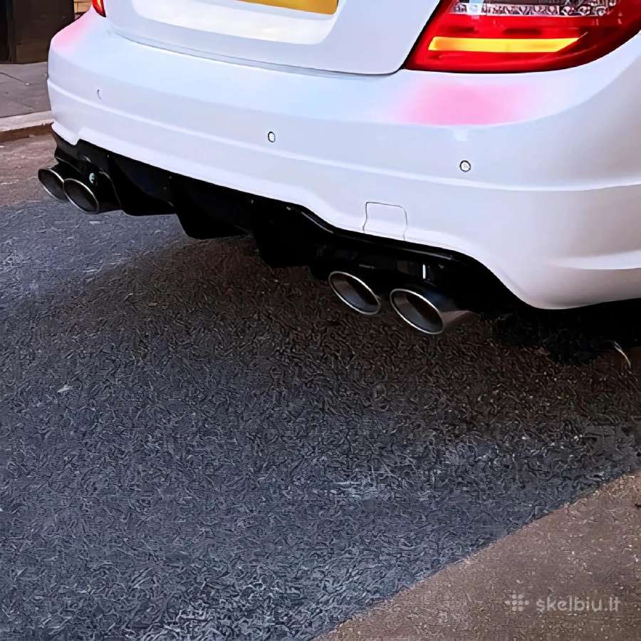 Naujos Mercedes grotelės spoileriai apdailos - nuotraukos Nr. 26