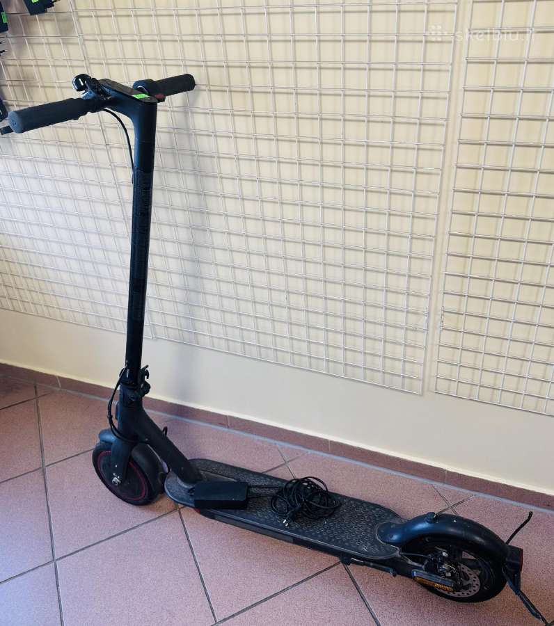 Mi electric schooter