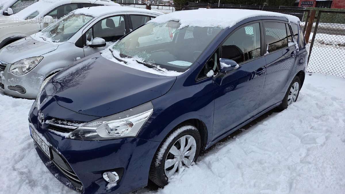 Toyota Verso 2014-09, tik 155000 km,ta-2m 7990 Eur - nuotraukos Nr. 3
