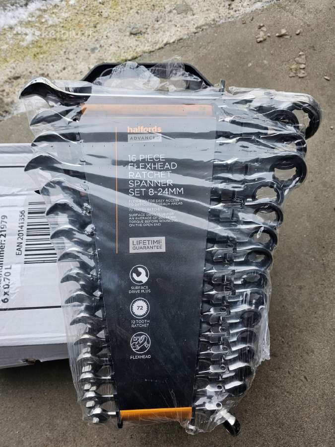 Halfords raktu komplektas