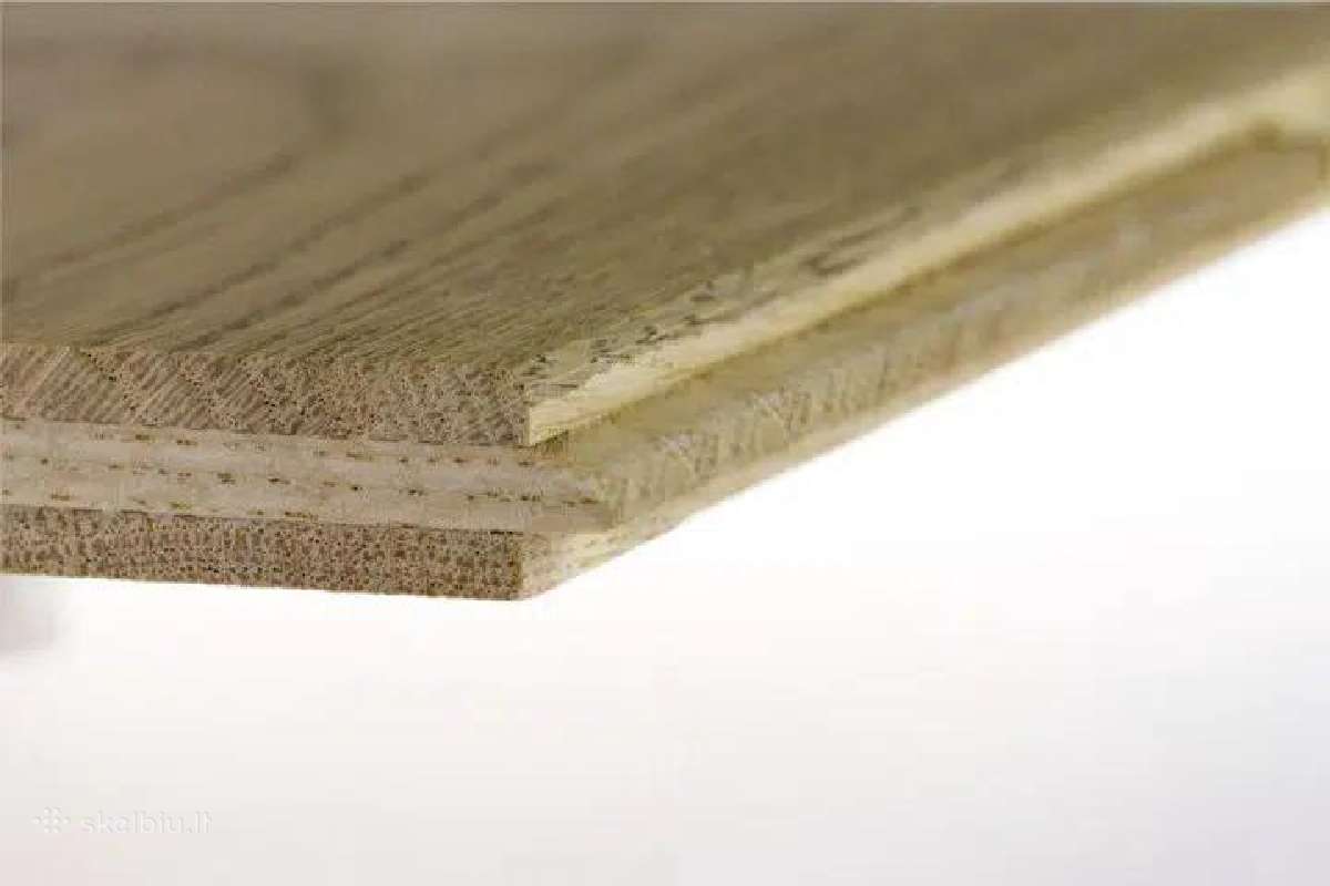 Parketlentė Ąžuolo 4,5mm+kietmedis 10 mm=14mm