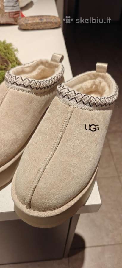 Naujos Ugg šlepetės