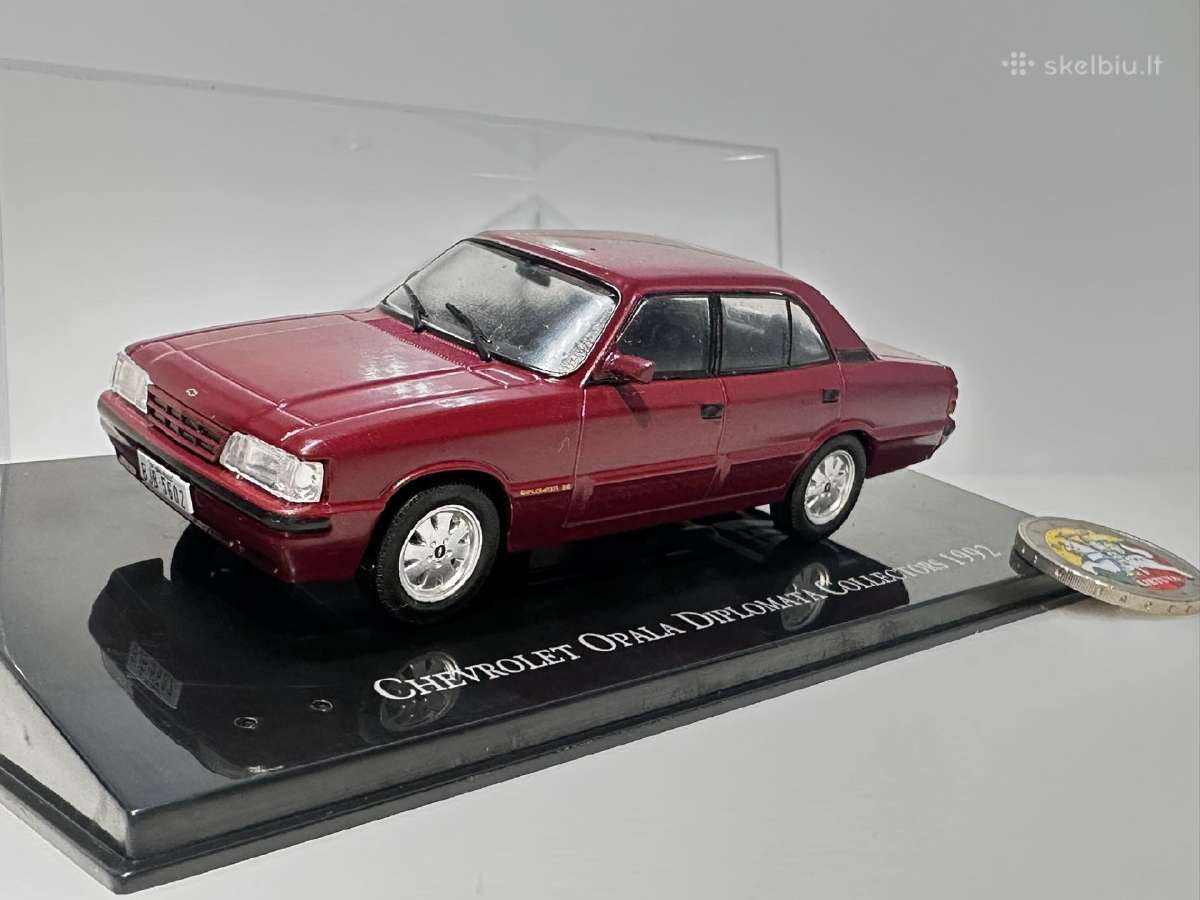 Chevrolet Opala Diplomata 1992 vyšninė 1:43 Salvat