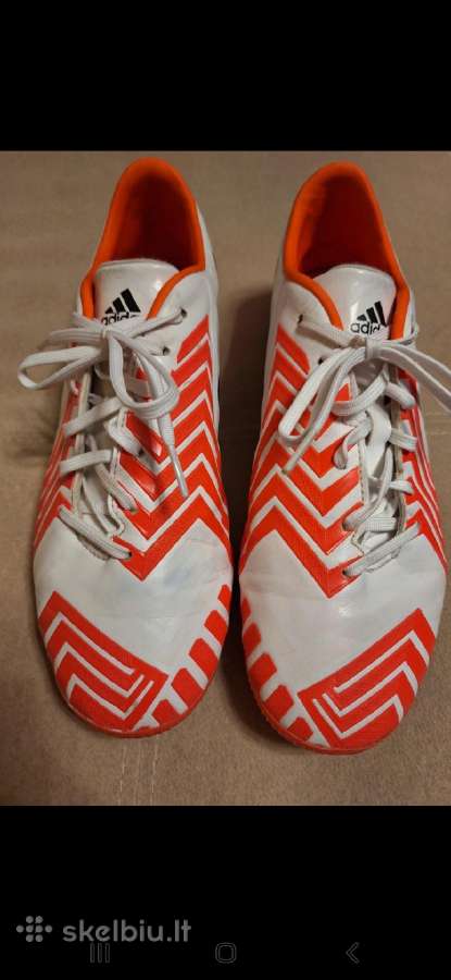 Adidas firmos futbolo batai