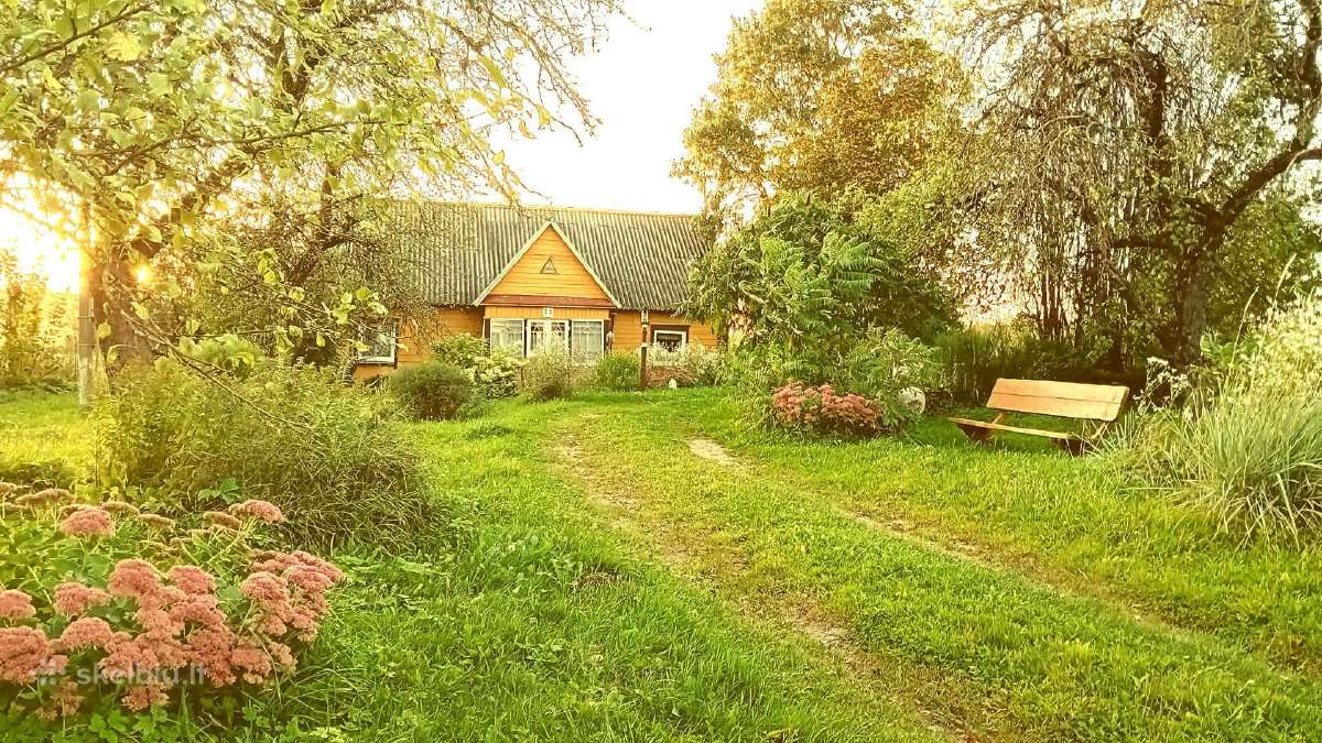 Parduodama sodyba Kaneišių kaime