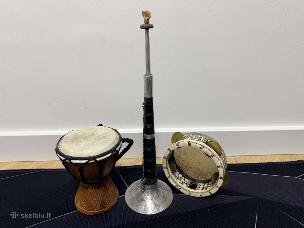 Muzikos instrumentai dekorui