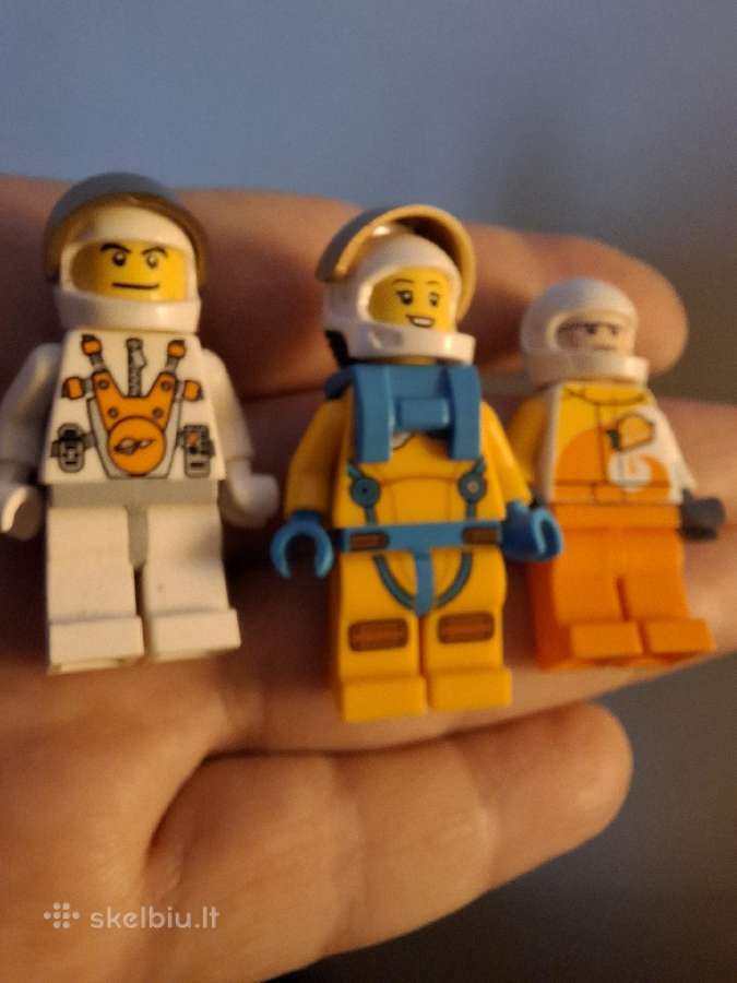 Lego žmogeliukų rinkiniai,ninjago,nexo